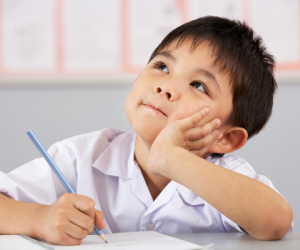 Học sinh viết văn về chị hai, tả thân hình khiến ai nấy cười đau bụng: Cuối tháng 6 mà cứ tưởng đang mùa Tết!