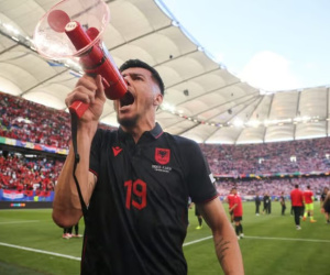 Cầu thủ bị treo giò 2 trận ở EURO 2024 vì kích động thù hằn