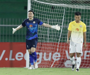 Bầu Hiển 'mở két', chi tiền tỷ chiêu mộ Đặng Văn Lâm cho tham vọng giành lại ngôi vương V.League?