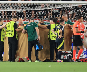 UEFA lên tiếng giải thích sau cáo buộc đội ngũ y tế 'quá lề mề' khi sơ cứu cho cầu thủ bị gãy xương mặt