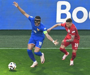 Hòa thất vọng Ba Lan dù Mbappe ghi bàn, Pháp rơi vào nhánh đấu tử thần