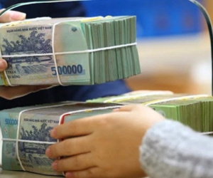 Người dân gửi 6,67 triệu tỷ đồng đồng vào ngân hàng, mức cao kỷ lục