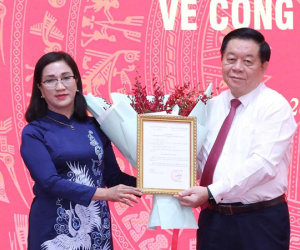 Bà Đinh Thị Mai giữ chức Phó Trưởng Ban Tuyên giáo Trung ương
