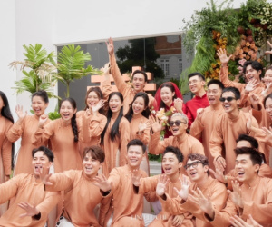 Vợ chồng Midu tặng quà cho 28 người bê tráp: Chi hơn 100 triệu đồng, nội dung bức thư đi kèm gây chú ý