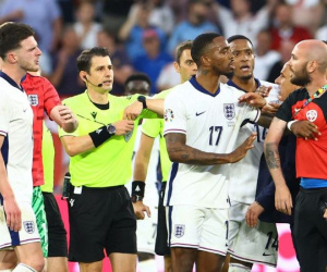 Declan Rice gọi HLV Slovakia là 'tên hói', suýt nói chuyện bằng nắm đấm