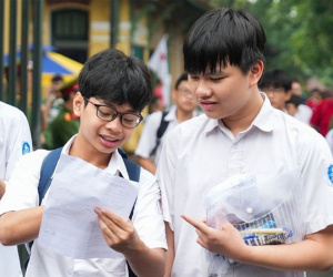 Hà Nội duyệt điểm chuẩn lớp 10 hôm nay