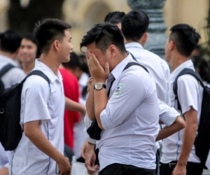 Phụ huynh Hà Nội buồn bã vì con thi lớp 10 được... 43,5 điểm, nghe lý do ai cũng phải cảm thán: Chuyện thi cử, không thể nói trước được!