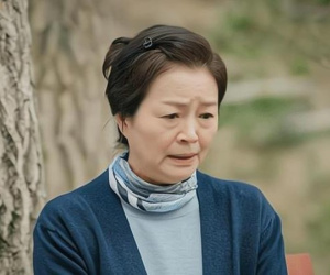U60 thương con dâu như con đẻ, cho con 10 triệu/tháng: Tôi nghĩ mình sống khéo, ai ngờ khiến các con ly hôn!