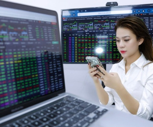 Kinh tế lập nhiều kỷ lục mới, cơ hội nào cho chứng khoán cuối năm?
