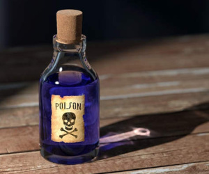Vợ pha thuốc diệt cỏ vào đồ uống của chồng chỉ vì nguyên nhân nhỏ nhặt