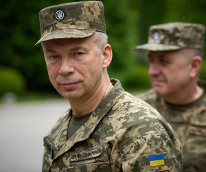 Rộ tin Tổng tư lệnh Ukraine 'nổi loạn' chống lệnh, sắp bị sa thải: Kiev ra tuyên bố, chân tướng lộ diện?