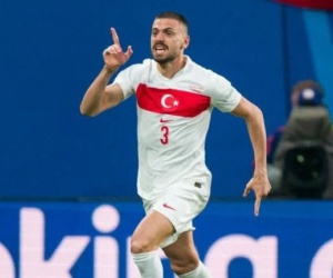 UEFA điều tra cách cầu thủ Thổ Nhĩ Kỳ ăn mừng bàn thắng