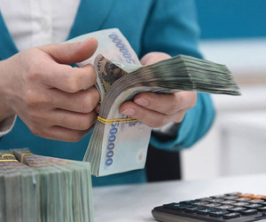Chủ tịch tỉnh, thành phố đang hưởng mức lương bao nhiêu?