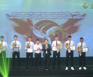 Lễ trao giải V-League Awards 2024: Rafaelson lập 'hat-trick' giải thưởng
