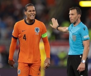 Van Dijk chỉ trích trọng tài thiên vị tuyển Anh: 'Hết trận, ông ấy chạy ngay vào đường hầm'