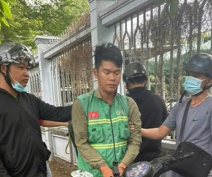 Tài xế xe ôm cướp giật dây vàng ‘trang trải cuộc sống’