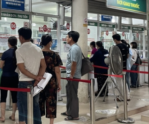 Vì sao Bệnh viện Bạch Mai bất ngờ kéo dài thời gian khám đến 21 giờ?