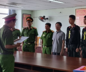 Phá vụ án tại Cục Đăng kiểm Việt Nam từ 2 chiếc ô tô