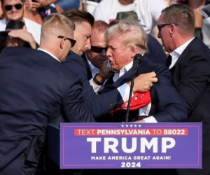 Nổ súng tại sự kiện vận động tranh cử của ông Donald Trump