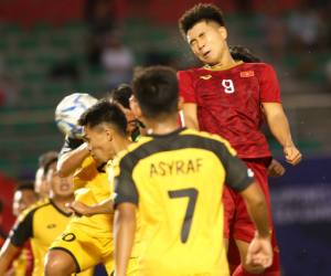 Vua phá lưới SEA Games đá 3 mùa ghi vỏn vẹn 3 bàn, chật vật tìm cách ở lại V.League nhưng bất thành?