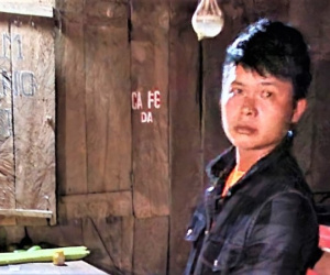 Giở trò đồi bại với thiếu nữ, 'yêu râu xanh' chạy không thoát do bị nạn nhân quay chụp biển số xe
