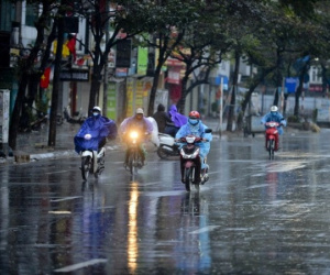Thời tiết hôm nay 17/7: Mưa lớn vẫn tiếp diễn trên cả nước