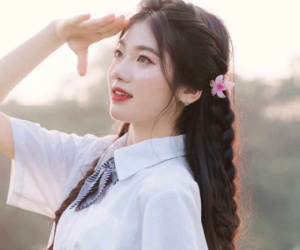 Nữ sinh xinh đẹp ở Nam Định đạt điểm 10 môn Văn: Bài thi dài 12 trang, đỗ ĐH Ngoại thương