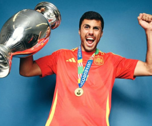 Real Madrid tràn đầy hy vọng chiêu mộ Rodri