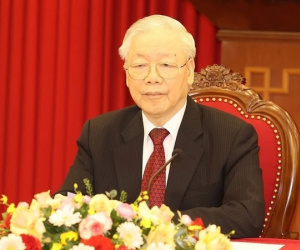 Trao Huân chương Sao Vàng cho Tổng Bí thư Nguyễn Phú Trọng