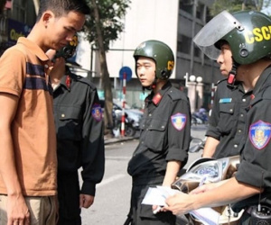 Những trường hợp này, cảnh sát cơ động mới có quyền dừng xe, hàng triệu người dân cần lưu ý