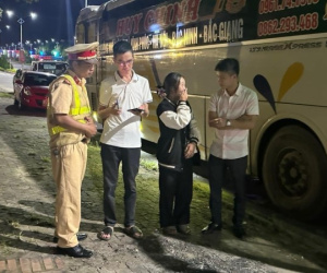 Ngăn chặn kịp thời vụ cô gái người dân tộc Mông nghi bị lừa với chiêu 'việc nhẹ lương cao'