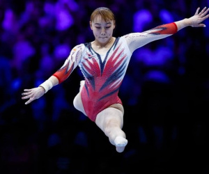 Đội trưởng đội thể dục dụng cụ nữ Olympic Nhật Bản bị đuổi về nước vì hút thuốc