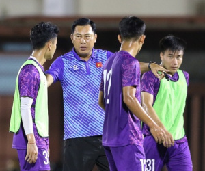 'Hiện tượng' Đông Nam Á gục ngã, tuyển Việt Nam vẫn ngập tràn mối lo