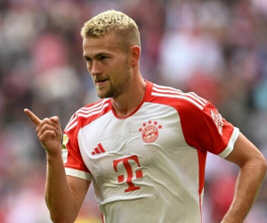 Cựu chủ tịch Bayern Munich báo tin không thể vui hơn cho MU