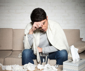 Ông lão hàng xóm đột ngột qua đời sau khi vay gần 200 triệu chữa bệnh, cách xử lý của cậu con trai làm tôi sững sờ