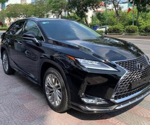 Lexus RX300 chạy chán 3 năm, bán lỗ chỉ 200 triệu ở Hà Nội