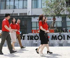 Thu nhập nhân viên Techcombank tăng mạnh, đạt kỷ lục 53 triệu đồng/người/tháng