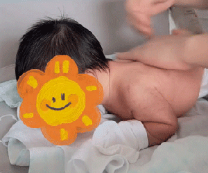 Chu Thanh Huyền khoe quý tử vài ngày tuổi đã làm được điều đặc biệt, xuýt xoa vì giống ba