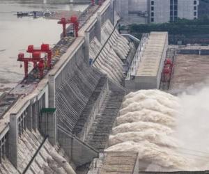 Giới chức Trung Quốc thảo luận việc xả lũ của đập Tam Hiệp