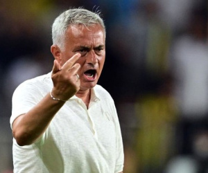 Mourinho phát ngôn gây tranh cãi ngay trận đầu tiên trở lại với Cúp C1 châu Âu