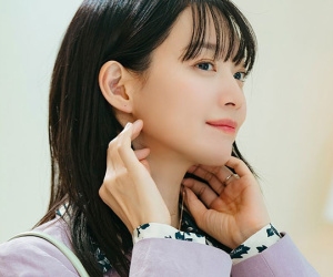 Mỹ nhân Hàn diễn xuất tinh tế ở từng cảnh quay, nhan sắc tuổi 40 trẻ đẹp đáng ngưỡng mộ