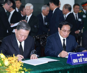 Những lời lay động trong sổ tang Tổng Bí thư Nguyễn Phú Trọng