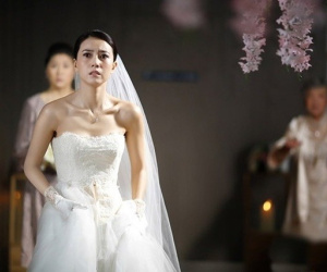 Vụ cô dâu chú rể đột ngột huỷ lễ cưới khi toàn bộ khách mời đã có mặt, vẫn ăn tiệc: Cần mừng tiền hay không?