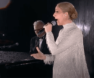 Celine Dion tái xuất như một 'nữ thần', trình diễn đỉnh cao cứu cả lễ khai mạc Olympic Paris 2024 nhàm chán!