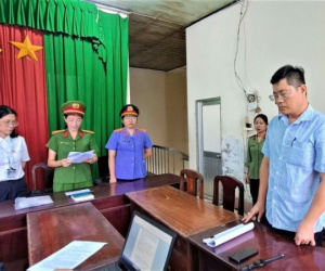 Bắt giam Phó trưởng Ban Quản lý các khu công nghiệp tỉnh Hậu Giang