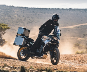 CFMoto 800MT Explore 2024 của Trung Quốc chốt giá hơn 310 triệu đồng