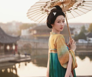 Mỹ nhân gây sốt MXH vì đẹp như xé tranh bước ra, nhan sắc kinh diễm xứng đáng phong thần
