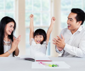 Một câu nói trẻ EQ cao hay dùng, nhưng phụ huynh đôi khi không để ý, dễ bỏ lỡ 'giai đoạn vàng' phát triển