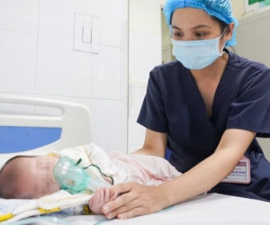 1 tháng có 400 trẻ tới Bệnh viện Nhi Trung ương khám và điều trị vì cùng 1 'thủ phạm'