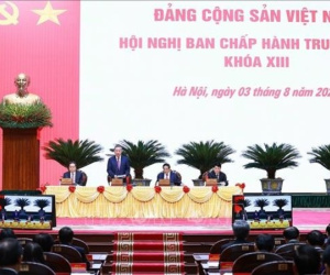 Khai mạc Hội nghị Ban Chấp hành Trung ương khóa XIII